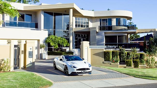 LUXURY SINGLE